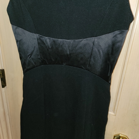 Misses Sz S Bebe Black Dress With Buckle Sleeveless - Picture 7 of 7